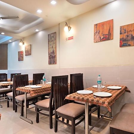 Hotel Aster Inn New Delhi 외부 사진