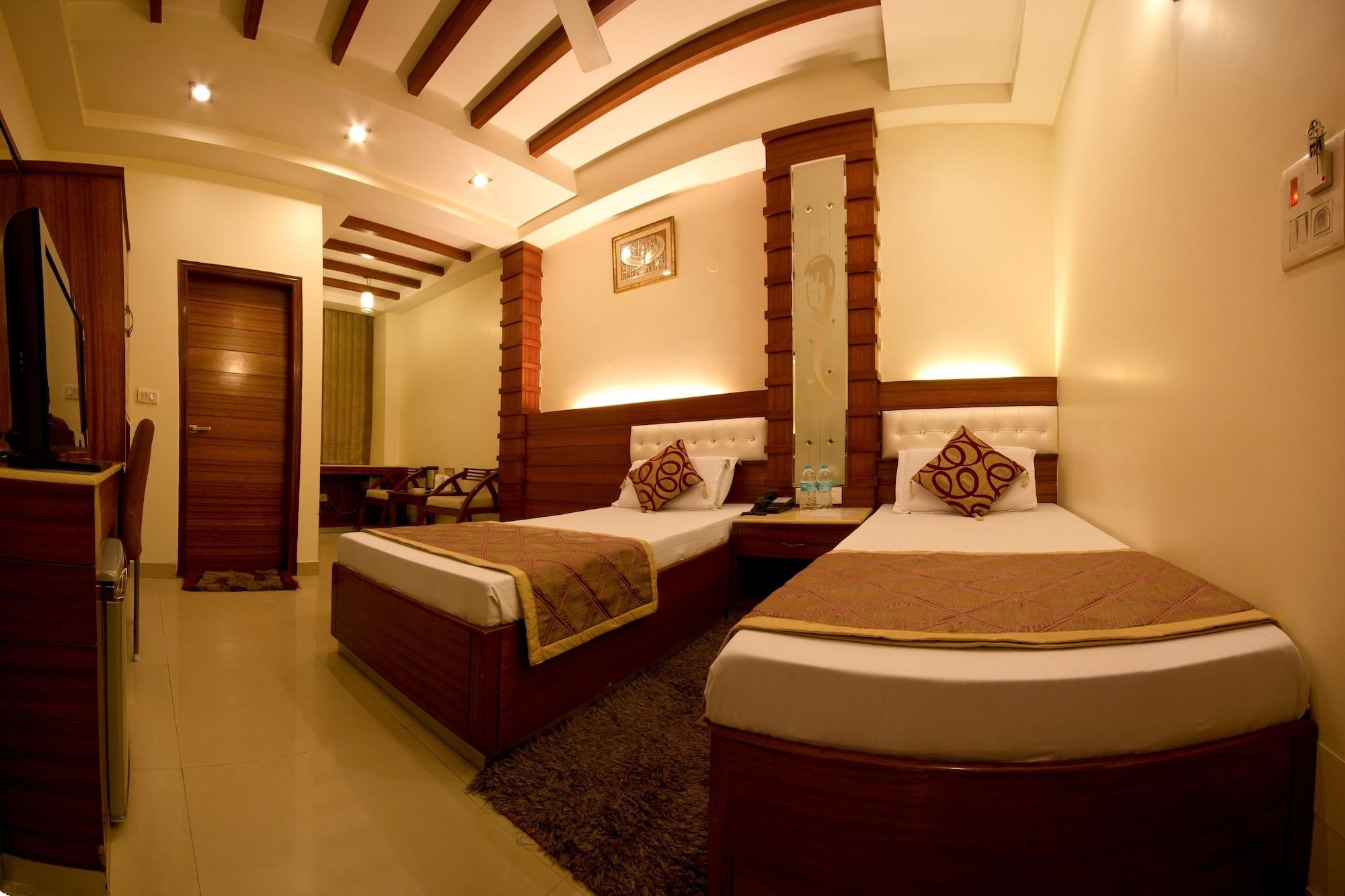 Hotel Aster Inn New Delhi 외부 사진