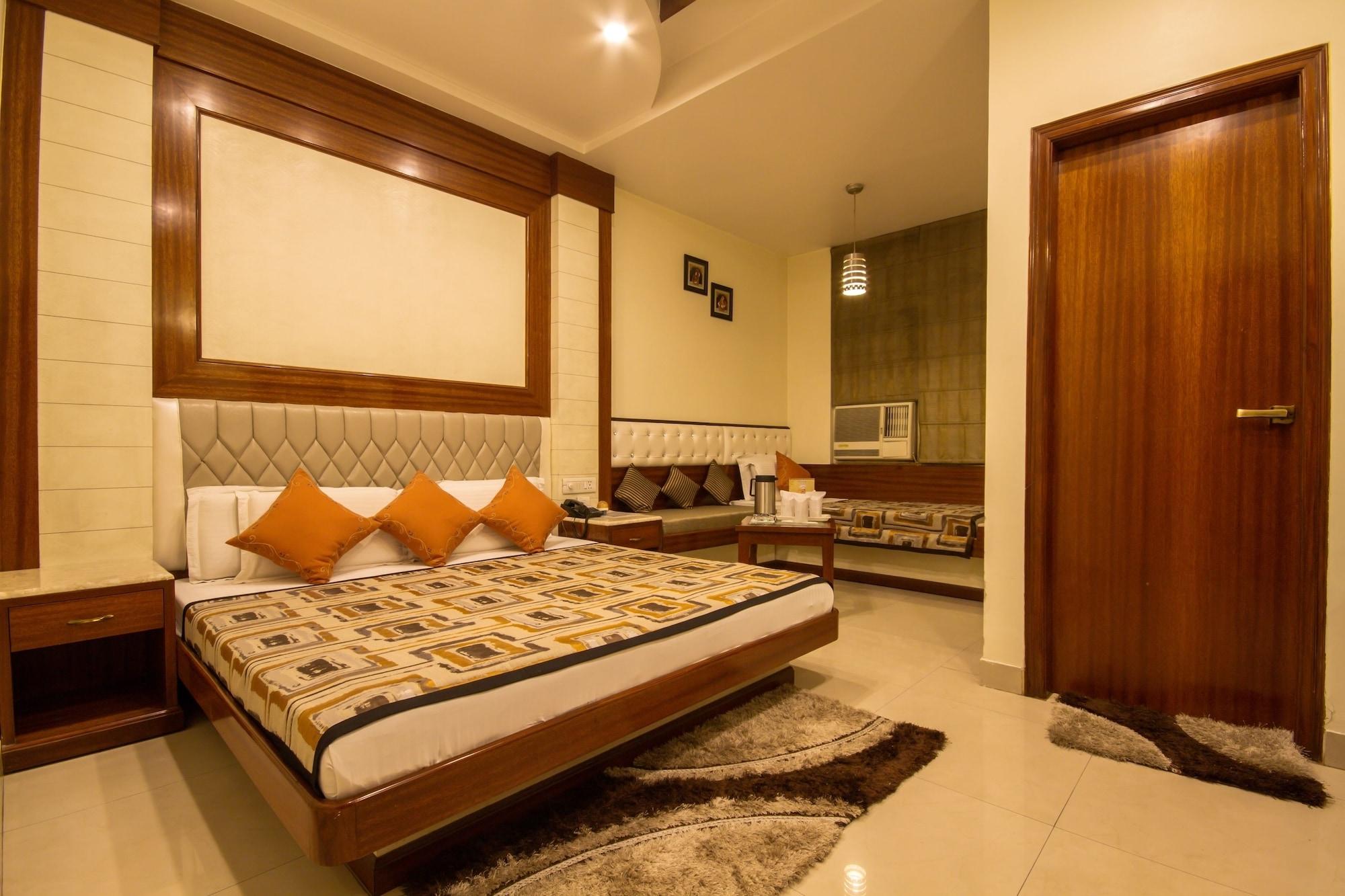 Hotel Aster Inn New Delhi 외부 사진