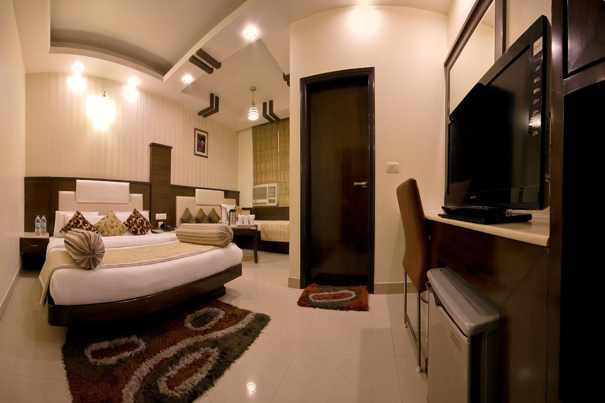 Hotel Aster Inn New Delhi 외부 사진