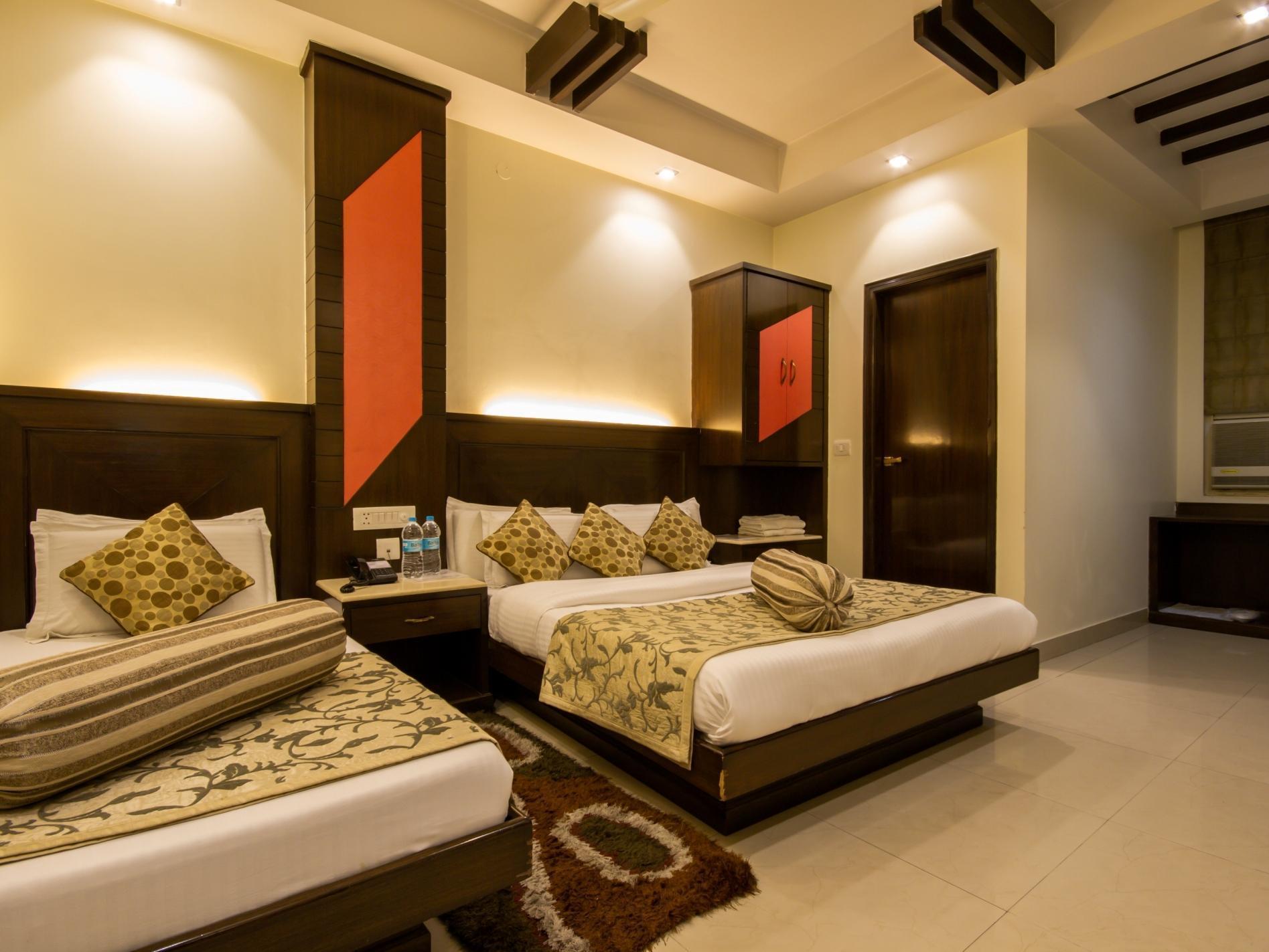Hotel Aster Inn New Delhi 외부 사진