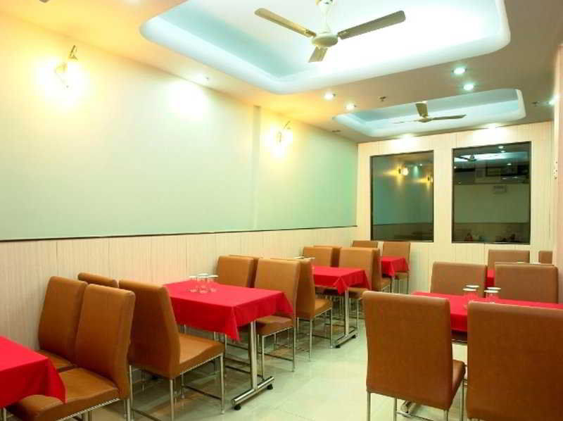 Hotel Aster Inn New Delhi 외부 사진