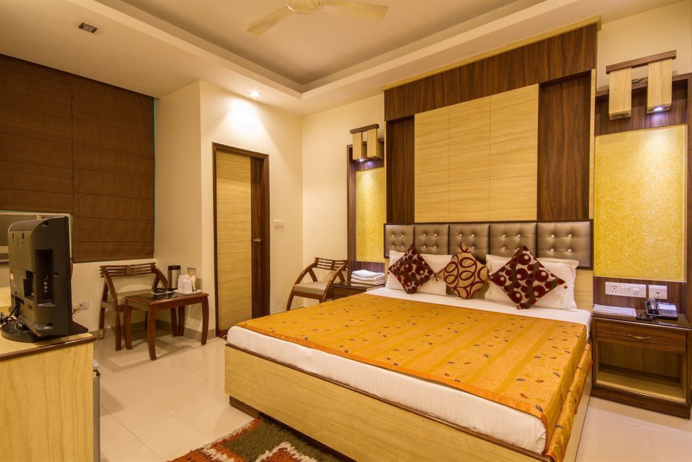 Hotel Aster Inn New Delhi 외부 사진