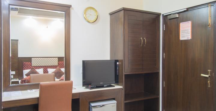 Hotel Aster Inn New Delhi 외부 사진