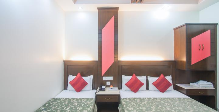 Hotel Aster Inn New Delhi 외부 사진