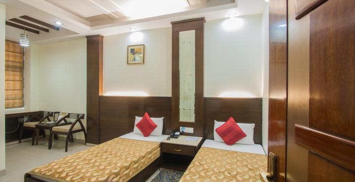 Hotel Aster Inn New Delhi 외부 사진